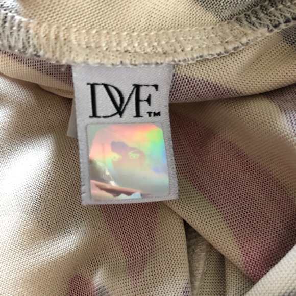 DVF colored dress - Picture 5 of 8